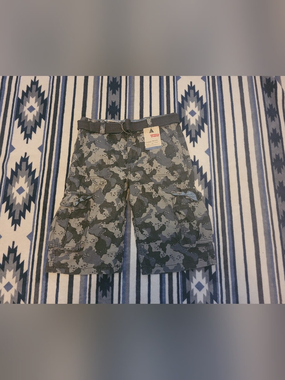 NWT Levi's Boy's Size 16 Belted Camo Cargo Shorts